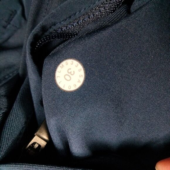 Lululemon ABC Pant Mens 30x33 Nautical Navy Blue Warpstreme 5 Pocket Active - Picture 4 of 11